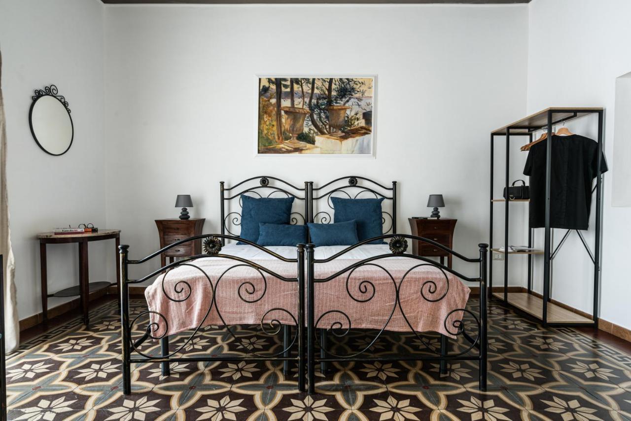 Ciuriddia Home By Homes4Holidays カターニア エクステリア 写真